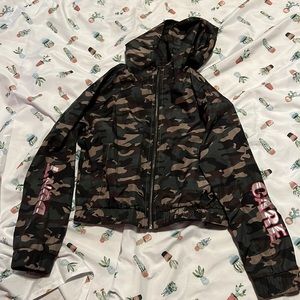 Forever 21 crop windbreaker girls 9/10